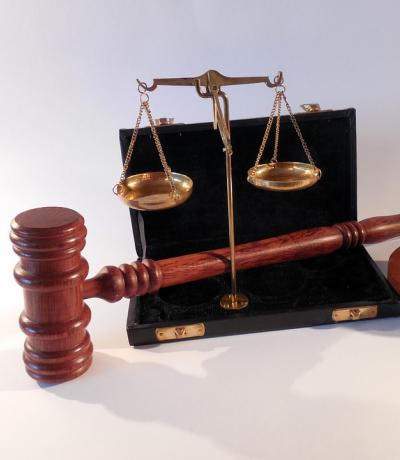 Rechtsanwalt Czaikowski erwirkt eine Gerichtentscheidung gegen die Bußgeldbehörde